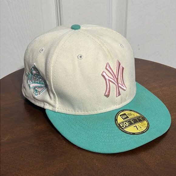 🔥⚾️ Vintage NEW YORK YANKEES New Era 59Fifty Fitted Hat 1996 World Series - NEW - Picture 1 of 10